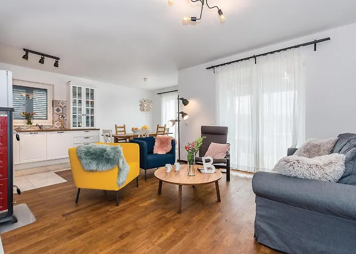 Holiday home Three-bedroom In