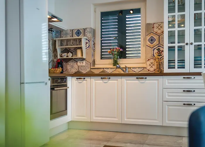 בית נופש Three-bedroom In Pakovo Selo